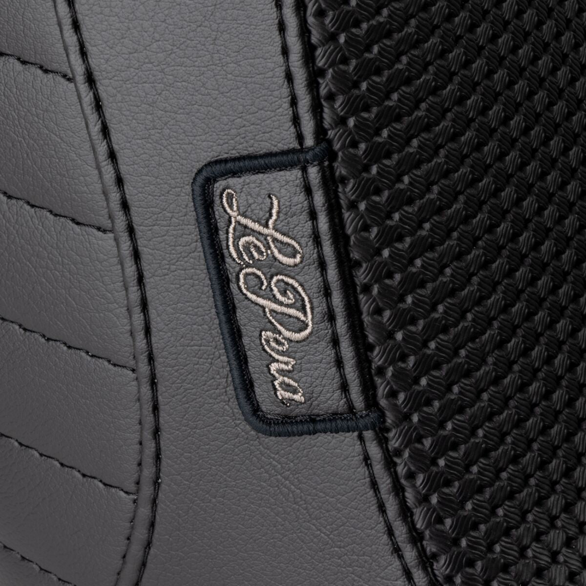 LE PERA Selle Tailwhip Up Front