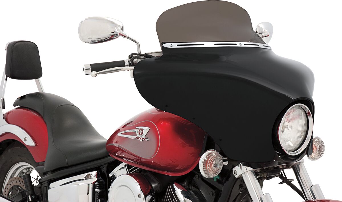 MEMPHIS SHADES Moulure de pare-brise Batwing rainurée en acier inoxydable