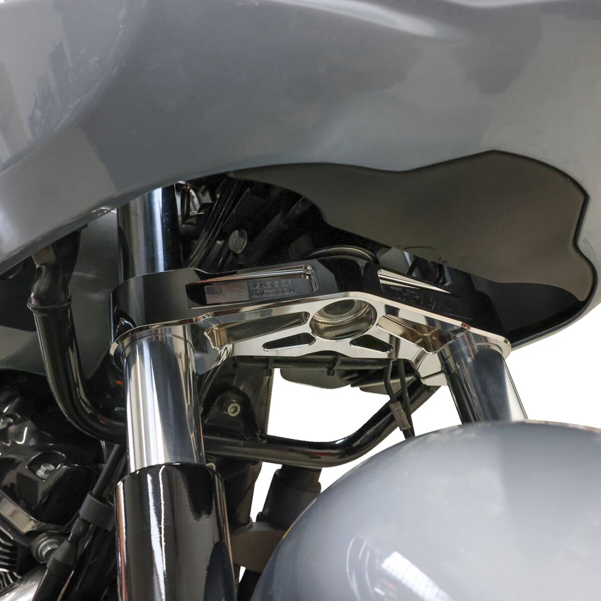 THRASHIN SUPPLY Té de Fourche Inférieur
