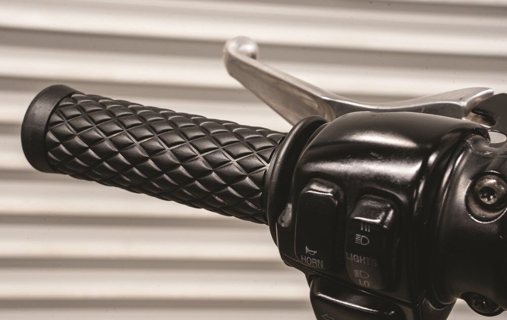 BURLY BRAND Poignées de style Diamondback de 7/8”