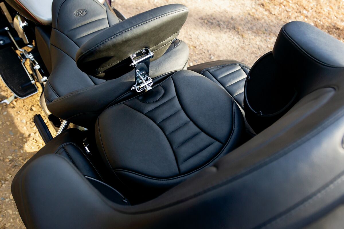 MUSTANG Selle Touring double monobloc Deluxe