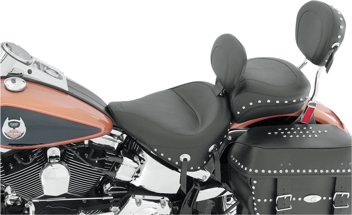 MUSTANG Selle solo large avec dossier amovible