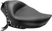 MUSTANG Selle solo cloutée en vinyle