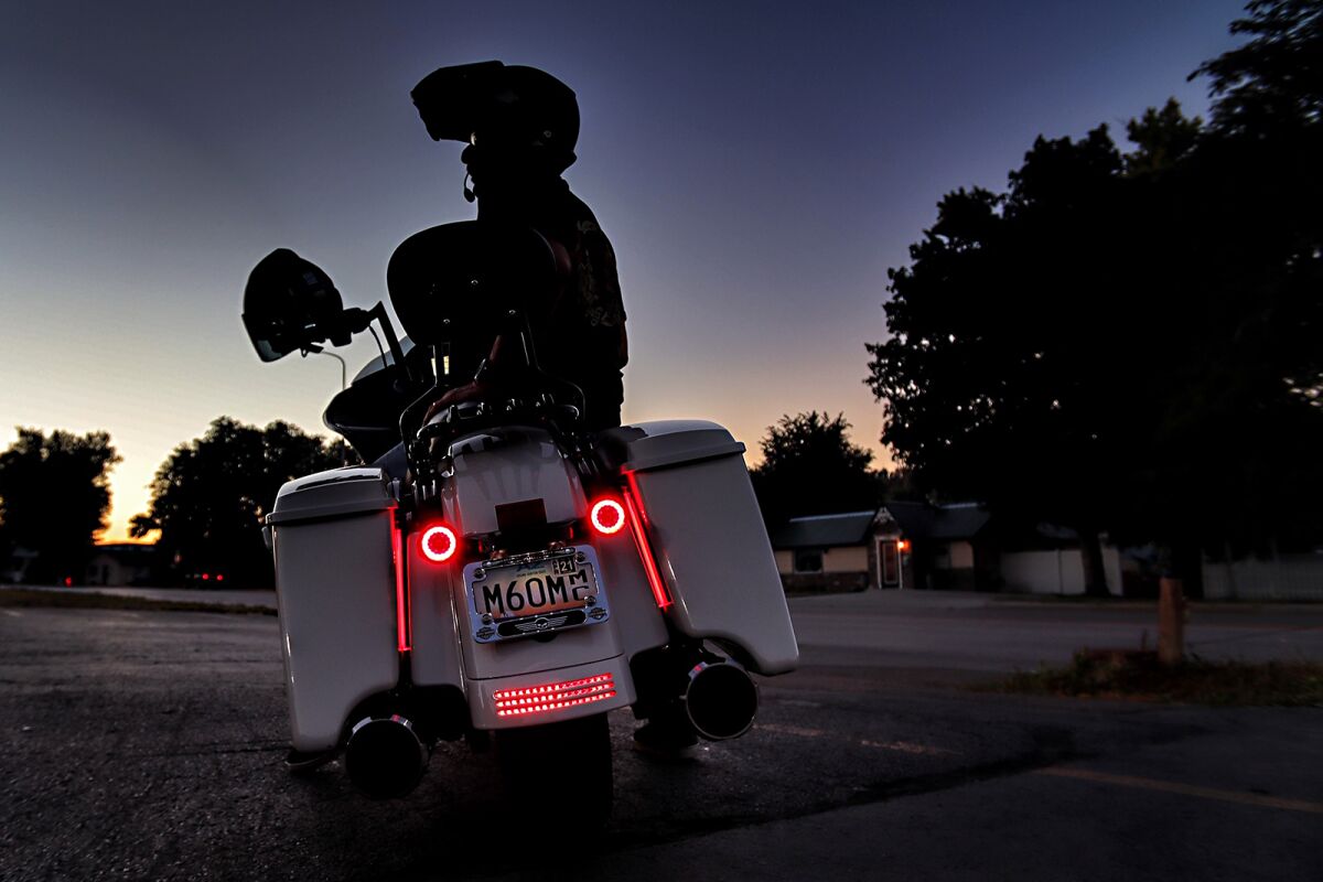 CUSTOM DYNAMICS ProBEAM Red LED Clignotant(s) with Red Optique(s)