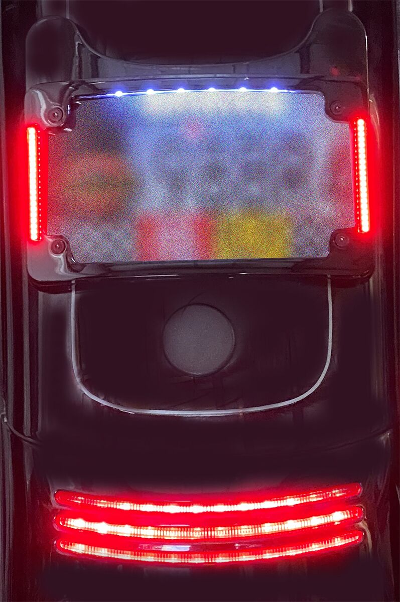 CUSTOM DYNAMICS LED Radius Cadre de plaque