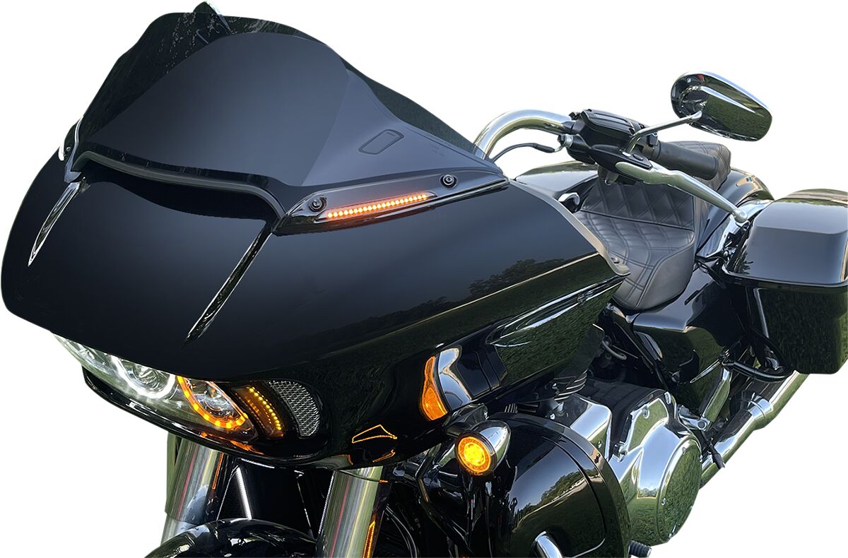 CUSTOM DYNAMICS Genesis 4 Dynamic LED Road Glide Windshield Trim