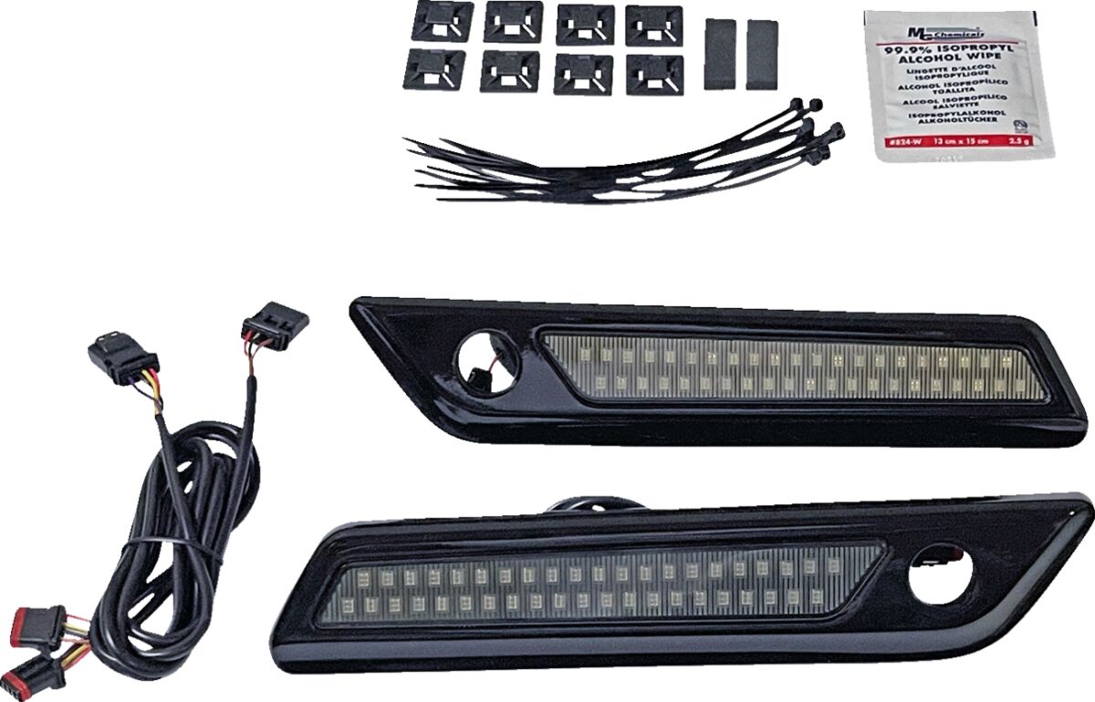 CUSTOM DYNAMICS Saddlebag Latch Dual Color Accent Lights