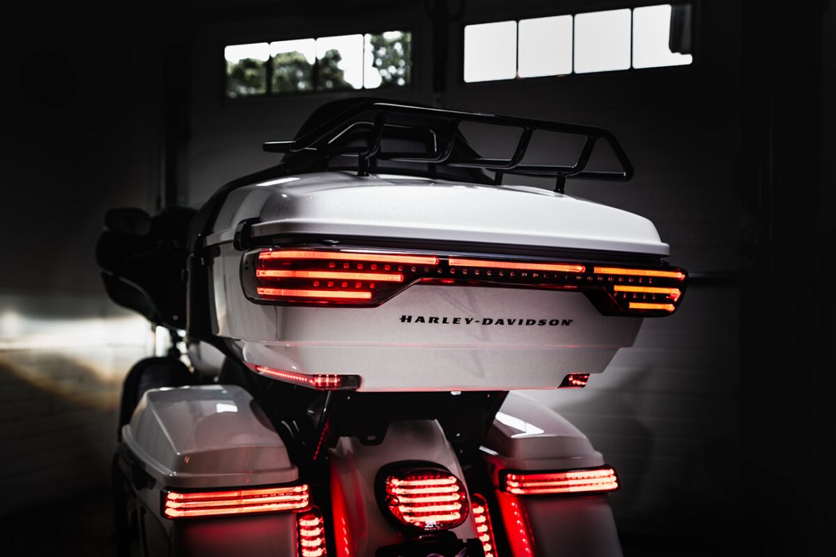 CUSTOM DYNAMICS ProBEAM Sequential LED Tour Pak Light