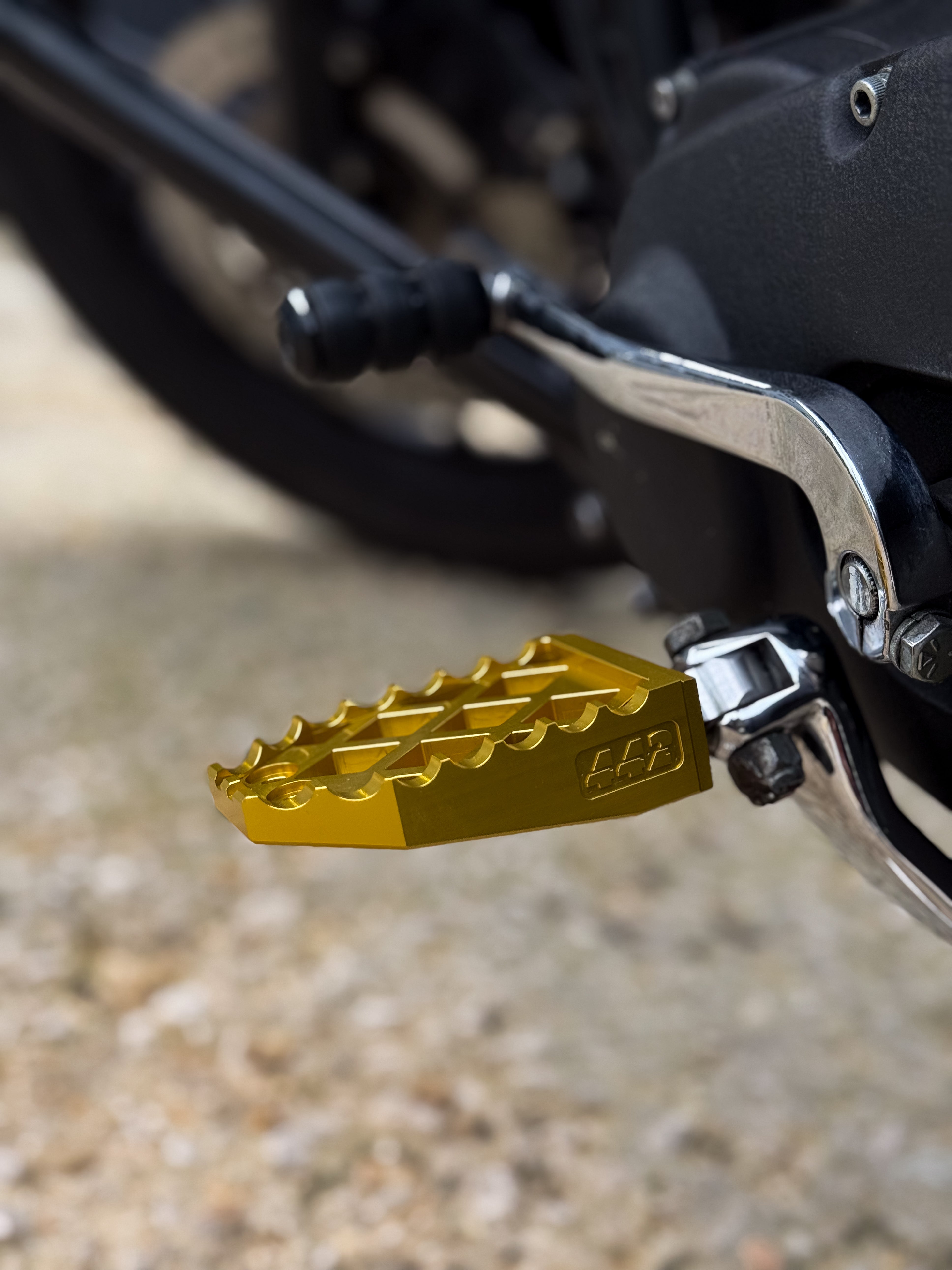 442 PARTS - Footpegs OR with sliders - All Harley-Davidson