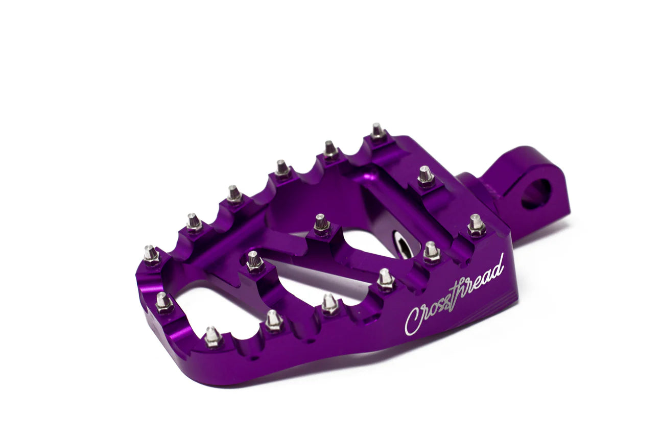 CROSS THREAD PEGS - Repose-pieds anodisé - Toutes Harley-Davidson - 10 couleurs