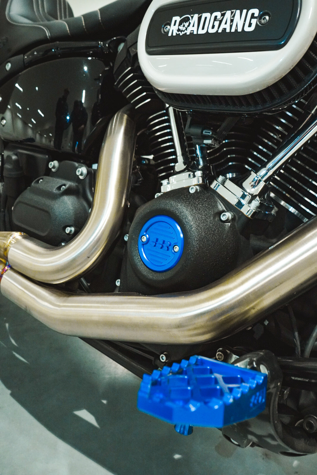 442 Parts - Blue Ignition Cover – Softail M8 Gen 1