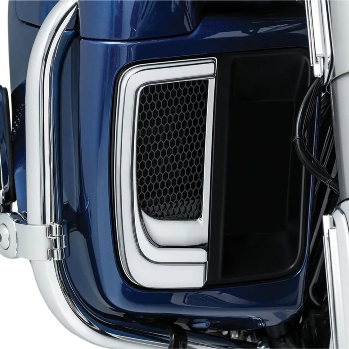 KURYAKYN - Inserts de Grille de Carénage Inférieur LED Tracer - Noir ou Chrome - Touring 14+