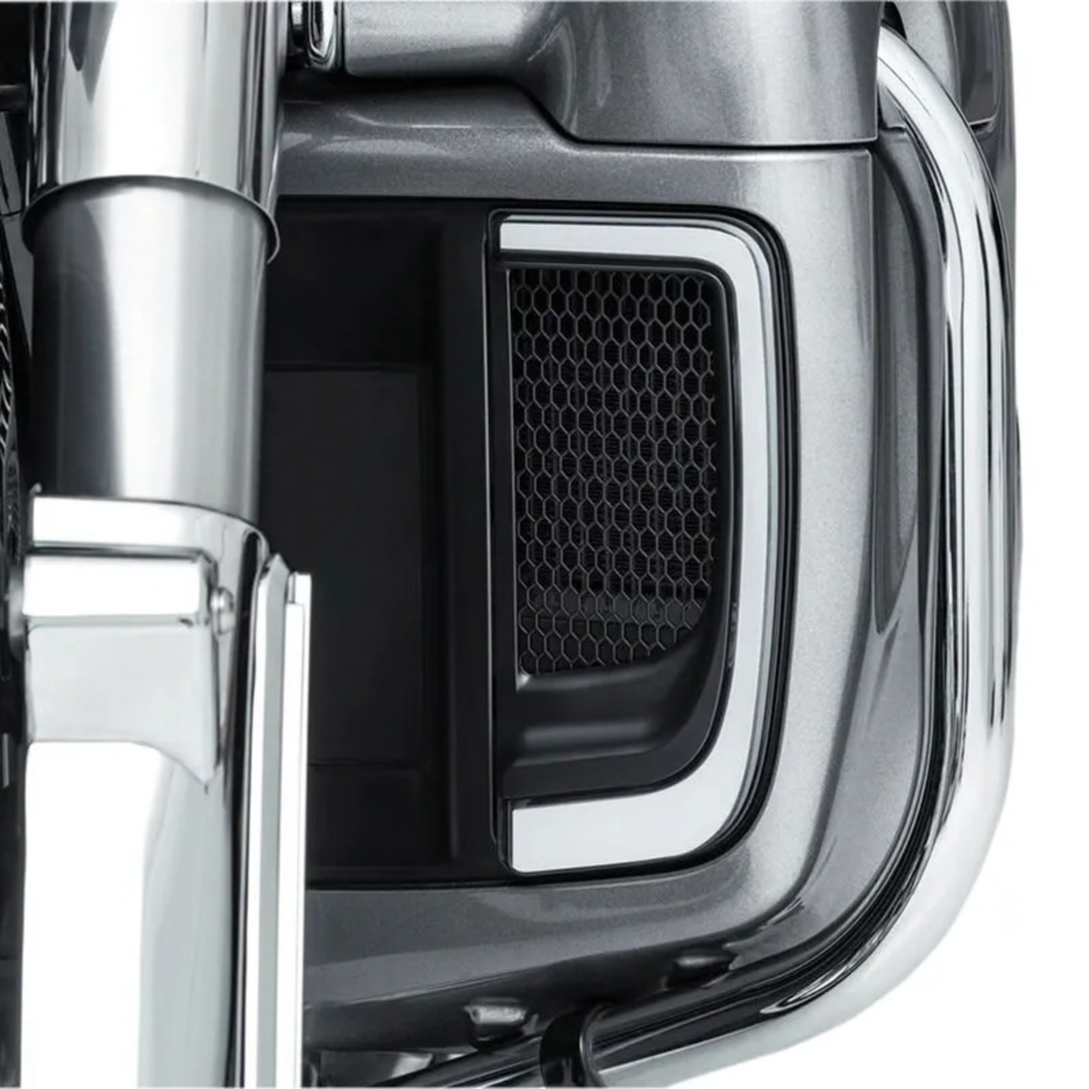 KURYAKYN - Inserts de Grille de Carénage Inférieur LED Tracer - Noir ou Chrome - Touring 14+