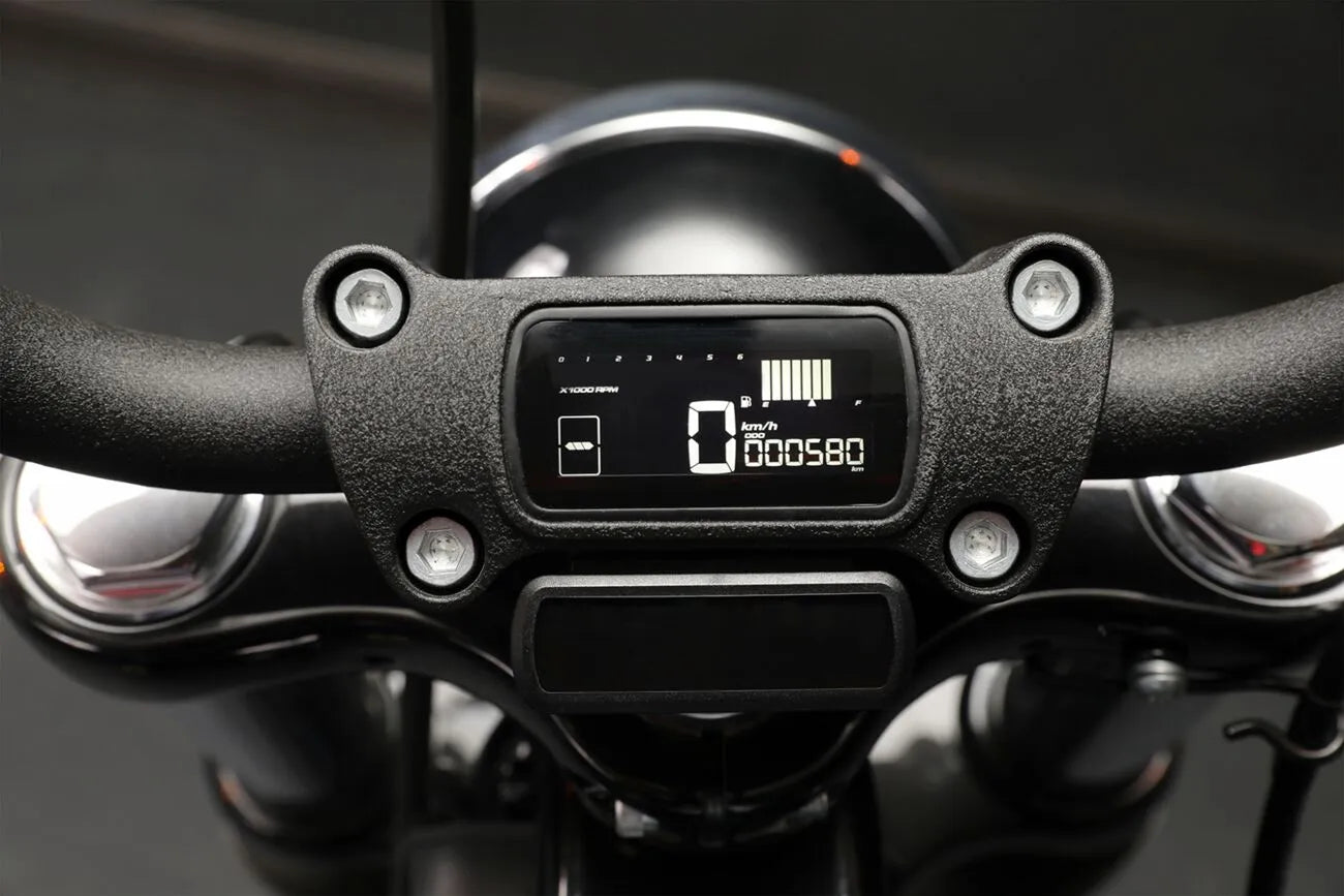 KOSO- Compteur Softail M8 - LCD D2
