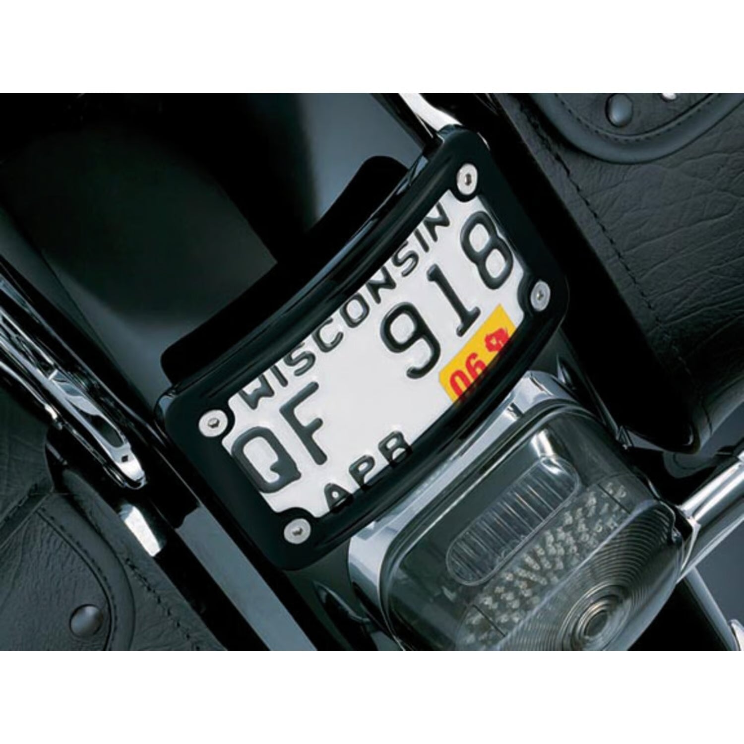KURYAKYN - Support de plaque incurvé - Adaptable pour Harley-Davidson
